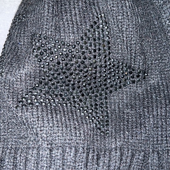 Set of 4 C.C hats all but one were worn once, black with pom pom worn the most - Picture 3 of 7